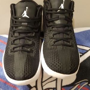 Nike Jordan's Mens Size 9